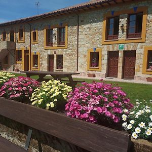 Turismo Rural El Gobernador Hostal Villaviciosa  Exterior photo