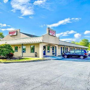 Budget Inn New Cumberland-Harrisburg-Hershey-York Exterior photo