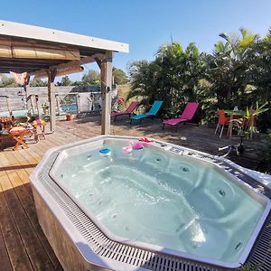 Apartamento Bungalow La Perle - Jacuzzi - Piscine Saint-Francois  Exterior photo