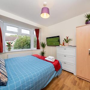 Economy Double Room G2 Londres Exterior photo