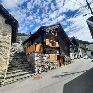 Apartamento Baita Dal Gat By Quokka 360 - Modern Wooden Chalet In Faido Sobrio Exterior photo