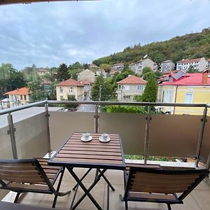 Apartamento Coziness And Comfort In The Old Town Veliko Tárnovo Exterior photo