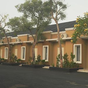 Wisma Bersama Exclusive Hotel Serang Exterior photo
