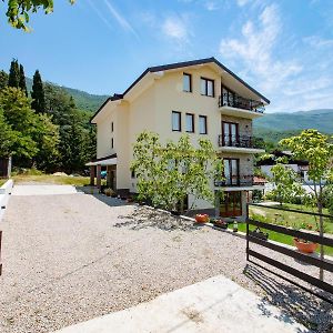 Hotel Et Larum Peštani Exterior photo