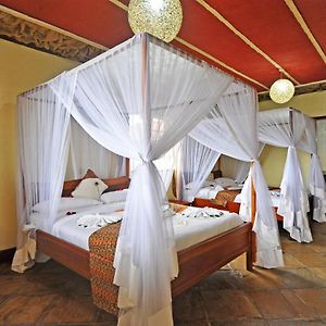 Mwanzo Lodge Naivasha Exterior photo