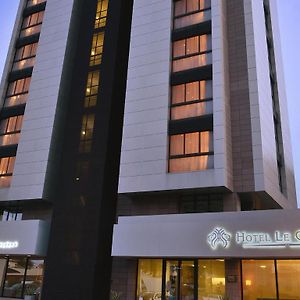 Hotel Le Cristal Libreville Exterior photo