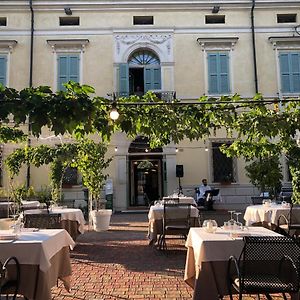 Hotel Residenza Ottoetti Mantua Exterior photo