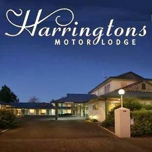 Harringtons Motor alojamiento Motel Palmerston North Exterior photo