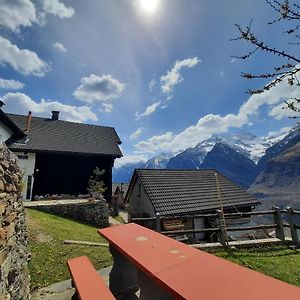 Apartamento Santorini By Quokka 360 - Blue Curtains In The Alps Anzonico Exterior photo