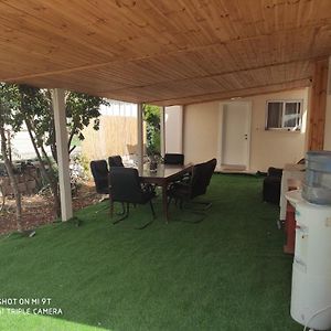 Apartamento גני התניא Safed Exterior photo