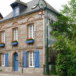 Villa Valentine Veules-les-Roses Exterior photo