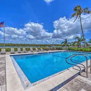 Picturesque Couples Getaway With Pool Access! Apartamento North North Naples Exterior photo