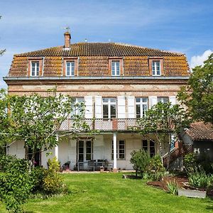 Au Coeur des Eléments Bed and Breakfast Saint-Nicolas-de-la-Grave Exterior photo