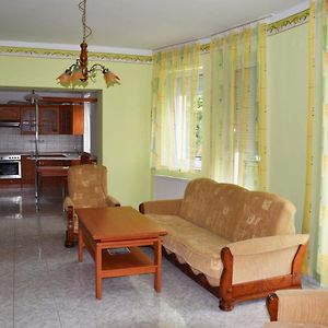 Pilikán Apartments Lenti Exterior photo