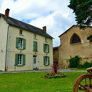 Maison Du Verger Bed and Breakfast Le Vigeant Exterior photo