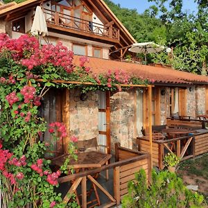 Robinson Sunset Guest House Ohrid Exterior photo