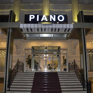 Piano Hotel Bakú Exterior photo