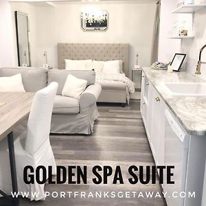 Romantic Golden Spa Suite Lambton Shores Exterior photo