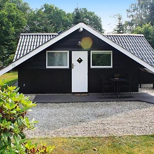 4 Person Holiday Home In Ansager Exterior photo