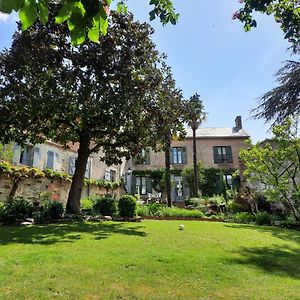 Les Cedres Bed and Breakfast Montaigu-Vendee Exterior photo