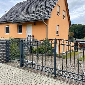 Apartamento Oase Der Ruhe Waldsieversdorf Exterior photo