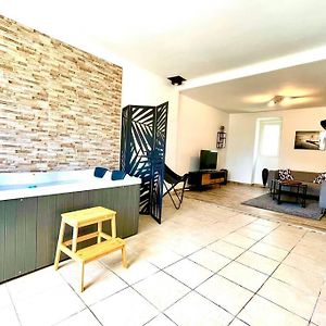 Apartamento Art Spa Des Cevennes “ Jacuzzi ” Branoux-les-Taillades Exterior photo