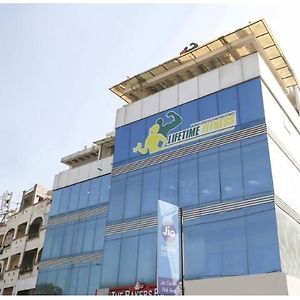 Hotel New Shiv Kunj Vadodara Exterior photo