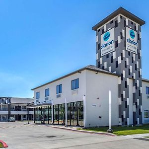 Hotel Clarion Pointe Port Arthur-Beaumont South Exterior photo