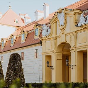 ANTON FLORIAN, zámecký hotel Valtice Exterior photo