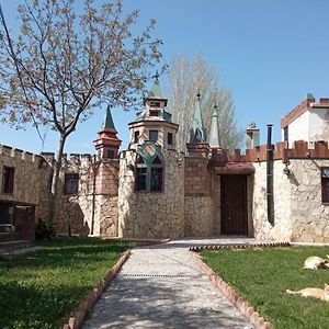 Castillo Esmeralda Las Gabias Exterior photo
