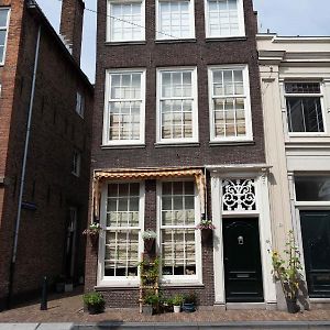 Benb Firstclassenglish Dordrecht Exterior photo