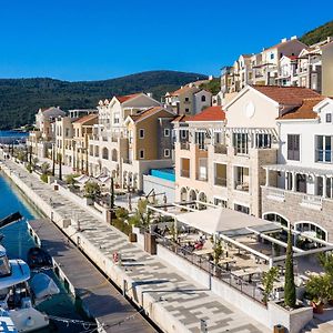 Apartamento Lustica Bay Tivat Exterior photo