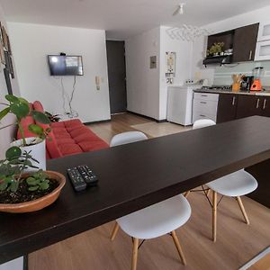 Apartamento Milán, Acogedor apto en Zona Rosa con Balcón Manizales Exterior photo
