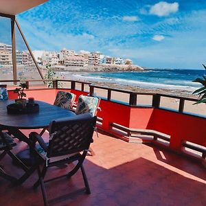 Apartamento Front Line Beach With Fantastic Terrace. Telde Exterior photo