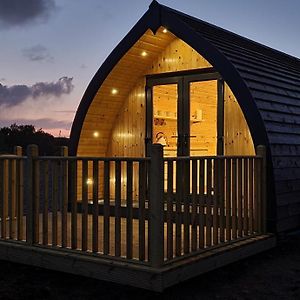 Apartamento Loch Ewe Luxury Pods Mellon Charles Exterior photo