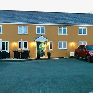 Hotel The Ferryboat Fishguard Exterior photo