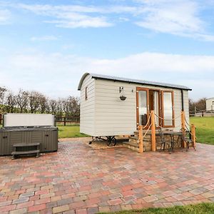 Highland View Villa Rhayader Exterior photo