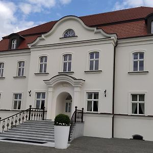 Adler Bed and Breakfast Swarzędz Exterior photo