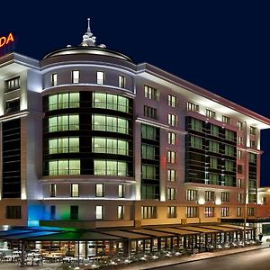 Hotel Ramada Plaza By Wyndham Eskişehir Exterior photo