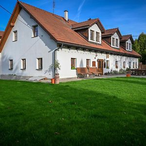 Hotel Penzion Frycovice Exterior photo