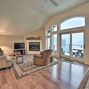 Lakefront Retreat With Balcony, Fireplace, Views! Bolton Landing Exterior photo