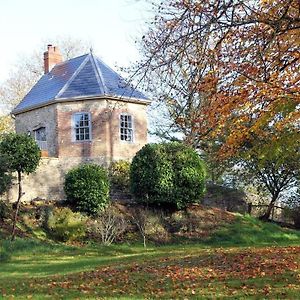 The Folly At Castlebridge Villa Mere  Exterior photo