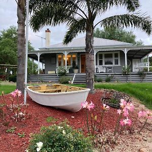 Bylands Cottage Historic Home - Tambo River Views And Pet Friendly Swan Reach Exterior photo