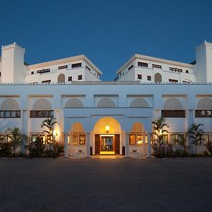 Hotel Lantana Galu Beach Playa de Diani Exterior photo