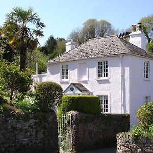 Thornwell Cottage - Heart Of The Village, Amazing Gardens, Glorious Views And Brimming With Character Dittisham Exterior photo