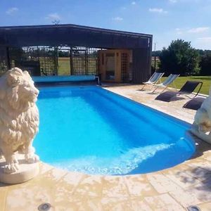 Villa Elegante A Saint Clair D'Arcey Avec Piscine Privee Bernay  Exterior photo