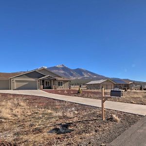 Flagstaff Home With Views - Near Arizona Snowbowl! Exterior photo