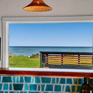 Coastal Daze - New Plymouth Holiday Home Okato Exterior photo