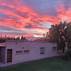 Casa quinta en Pocito con pileta quincho cancha de futbol Villa Exterior photo