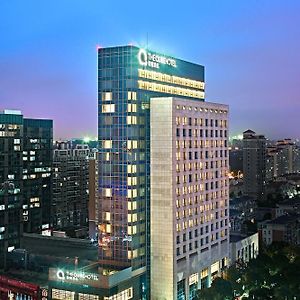 The Qube Hotel Nanqiao Shanghái Exterior photo